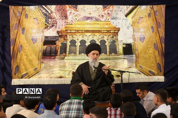 مراسم یادبود حافظان، قاریان و مداحان نوجوان حرم حضرت معصومه(س)