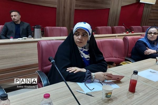 نشست تخصصی پیشگیری و مداخله در خودکشی ملارد