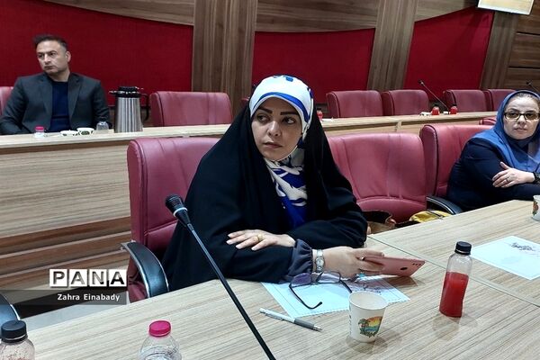 نشست تخصصی پیشگیری و مداخله در خودکشی ملارد