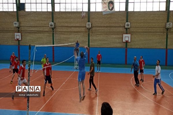 مسابقات والیبال فرهنگیان گرامیداشت هفته معلم
