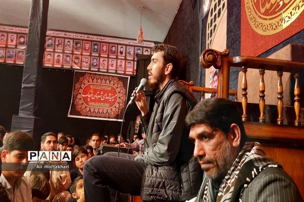 مراسم چهلمین روز شهادت شهید میلادحیدری در شهرستان‌قرچک