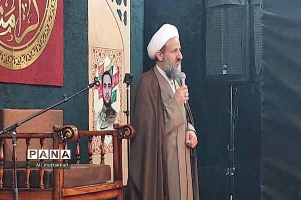 مراسم چهلمین روز شهادت شهید میلادحیدری در شهرستان‌قرچک