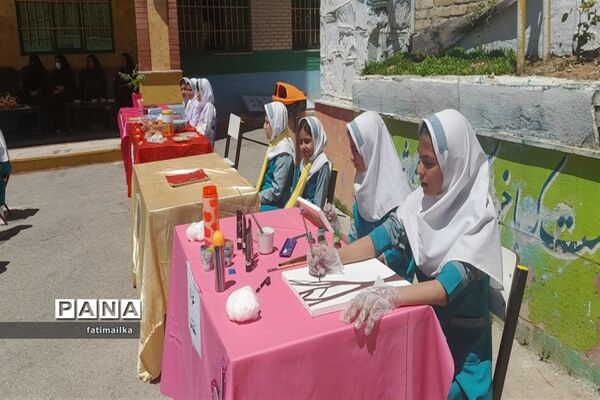 برگزاری مراسم نمادین هفته سلامت در مدرسه پروین اعتصامی شهرستان فیروزکوه