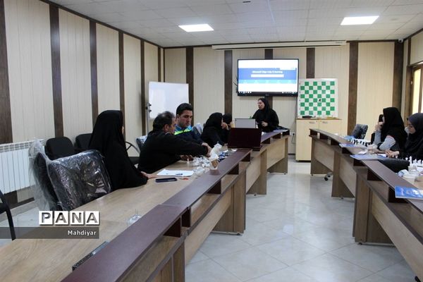 برگزاری کارگاه شطرنج در اداره آموزش و پروش شهر جوادآباد