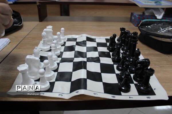 برگزاری کارگاه شطرنج در اداره آموزش و پروش شهر جوادآباد