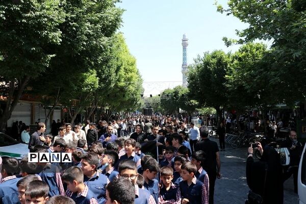 مراسم رحلت حضرت عبدالعظیم حسنی {ع} با حضور دانش‌آموزان عزادار آموزش و پرورش ناحیه 2 شهرری