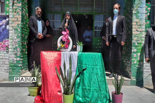 بازدید نماینده مجلس شهرستان ورامین از دبستان امام محمد باقر (ع)بخش جوادآباد