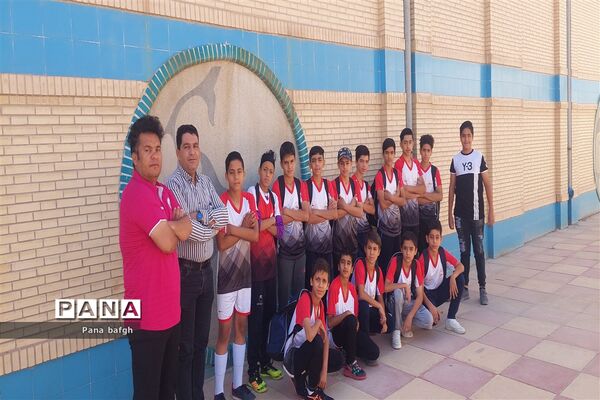 قهرمانی دانش‌آموزان بافقی در مسابقات فوتسال دانش‌آموزی استان