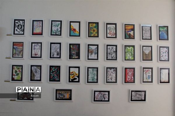 نمایشگاه قاب مهربانی در هنرستان راه روشن منطقه ۱۳