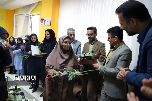 تجلیل مدیرکل میراث فرهنگی خراسان جنوبی  از معلمین بیرجند