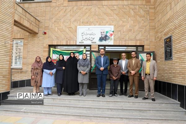 تجلیل مدیرکل میراث فرهنگی خراسان جنوبی  از معلمین بیرجند