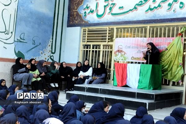 جشن هفته معلم در دبیرستان عصمت صفادشت