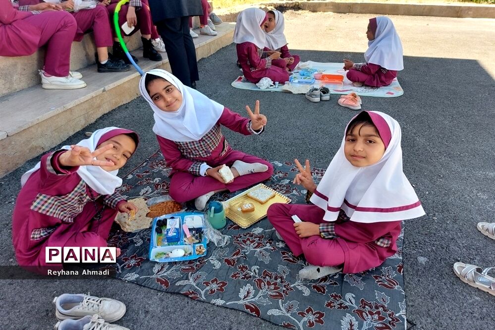 برگزاری صبحانه سلامت در دبستان بوستان شهرستان بن