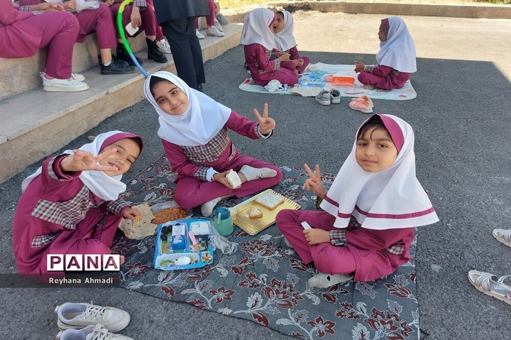 برگزاری صبحانه سلامت در دبستان بوستان شهرستان بن