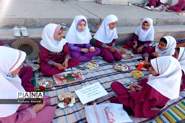 برگزاری صبحانه سلامت در دبستان بوستان شهرستان بن