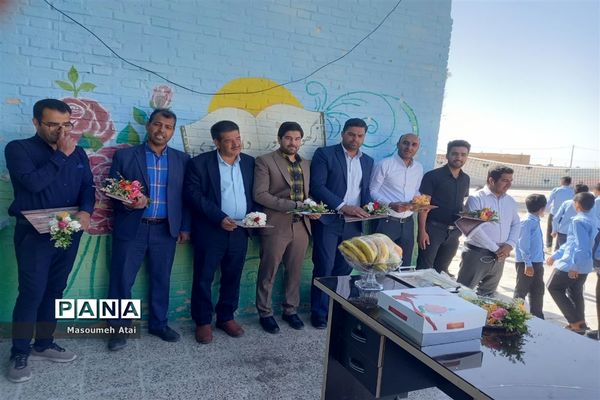 بزرگداشت مقام معلم در دبیرستان کیان خاتم