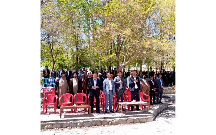 برگزاری همایش بزرگ فرهنگیان در  شهرستان بن/فیلم
