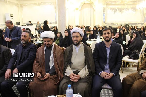مراسم تکریم معلمان نمونه آموزش و پرورش اسلامشهر