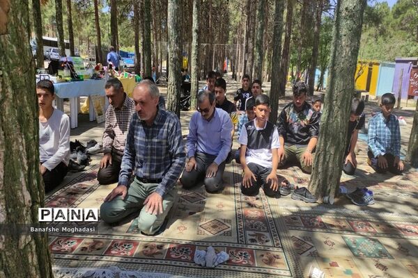 اردوی یک روزه دانش‌آموزان پسر پیشتاز ناحیه چهار