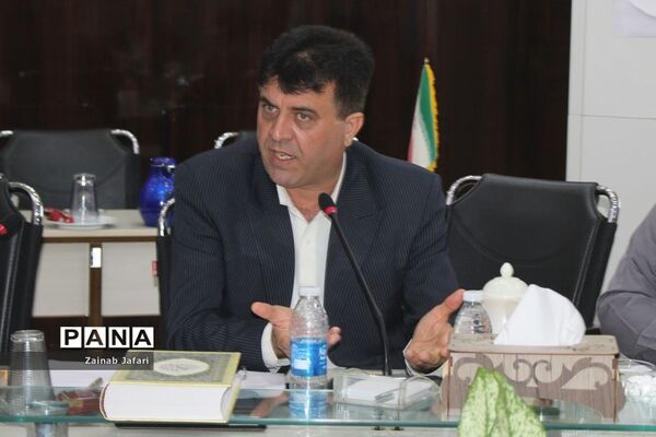 جلسه ستاد ثبت‌نام آموزش و پرورش استان بوشهر