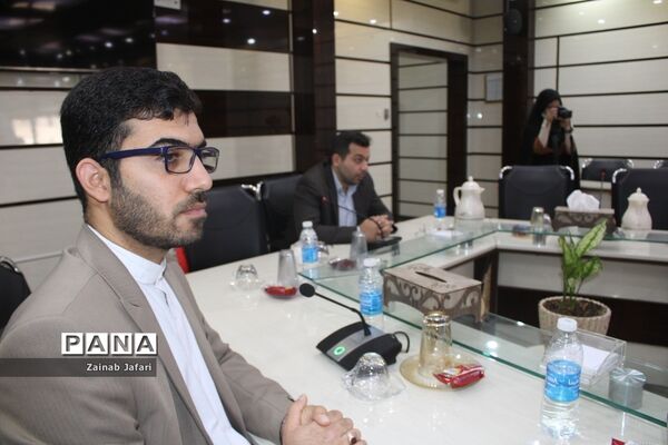 جلسه ستاد ثبت‌نام آموزش و پرورش استان بوشهر