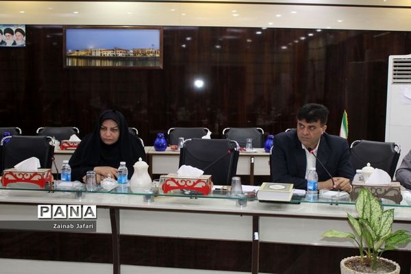 جلسه ستاد ثبت‌نام آموزش و پرورش استان بوشهر