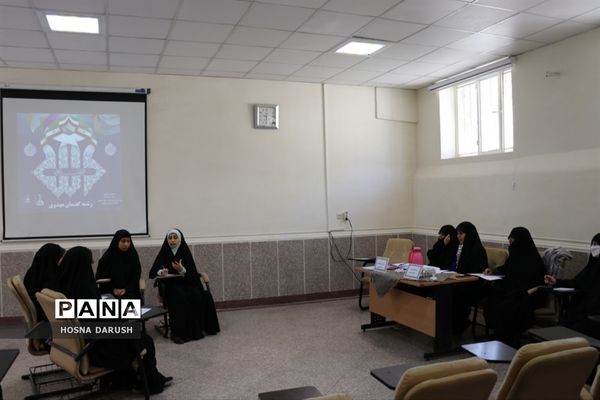 برگزاری مسابقات قرآن ،عترت و نماز در مشهد مقدس