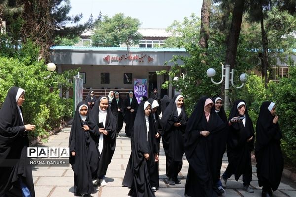 برگزاری مسابقات قرآن ،عترت و نماز در مشهد مقدس