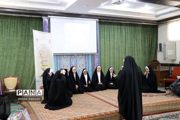 برگزاری مسابقات قرآن ،عترت و نماز در مشهد مقدس