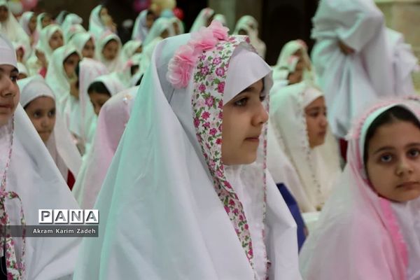 جشن تکلیف دانش‌آموزان پایه سوم مدارس شهرک واوان در اسلامشهر