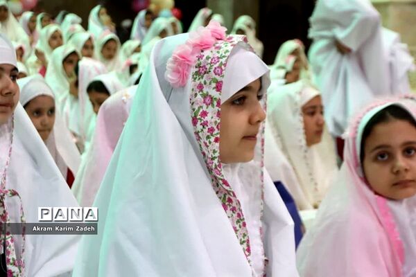 جشن تکلیف دانش‌آموزان پایه سوم مدارس شهرک واوان در اسلامشهر