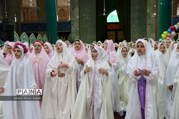 جشن تکلیف دانش‌آموزان پایه سوم مدارس شهرک واوان در اسلامشهر