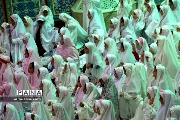 جشن تکلیف دانش‌آموزان پایه سوم مدارس شهرک واوان در اسلامشهر