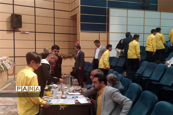 مسابقات فرهنگی هنری امید فردا در اصفهان