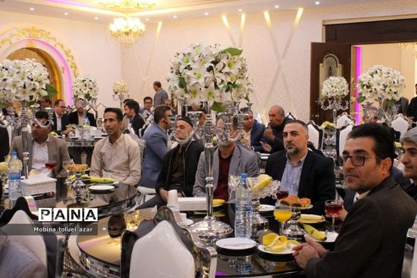 همایش سپاس معلم در ناحیه یک بهارستان