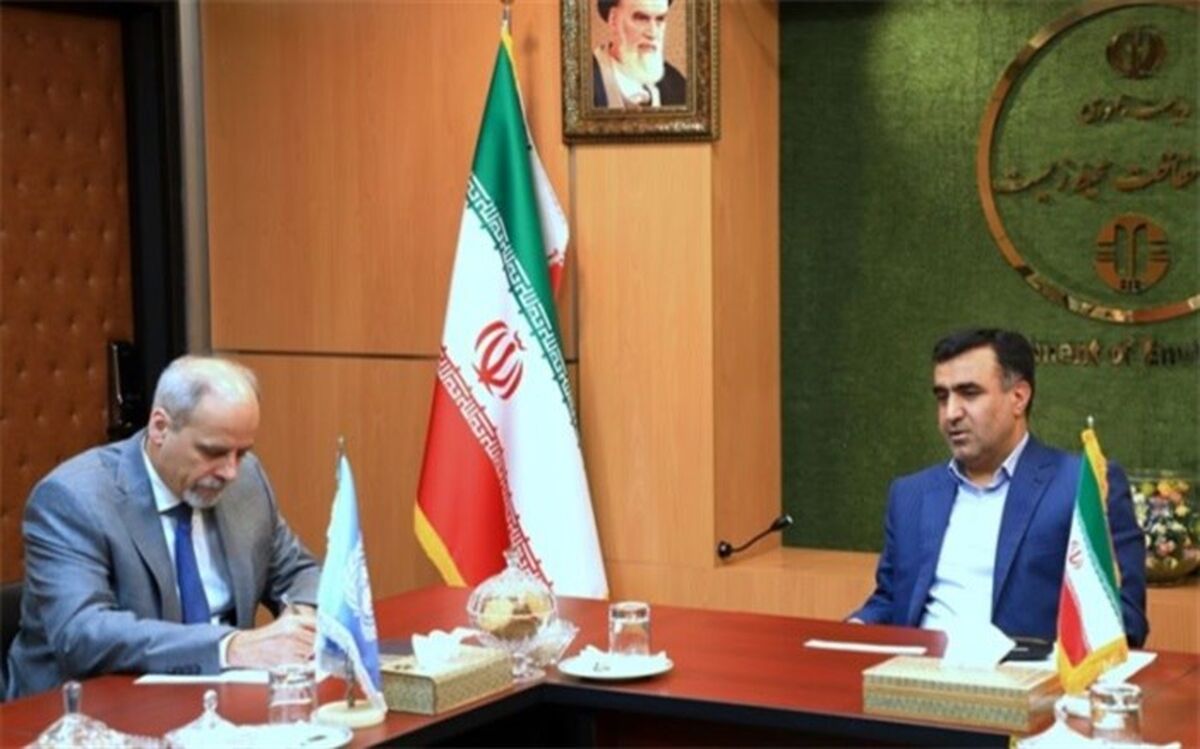 مسایل سیاسی از موضوعات محیط‌زیستی تفکیک شود
