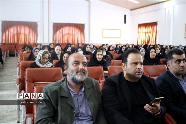 همایش گرامیداشت مقام معلم در نور