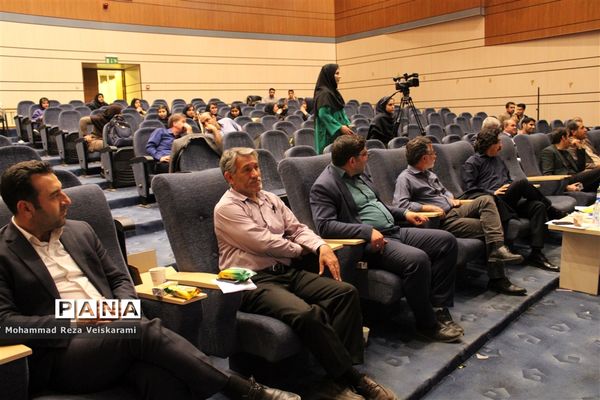 آیین افتتاحیه چهل و یکمین جشنواره دانش‌آموزی فرهنگی و هنری امید فردا (دختران)