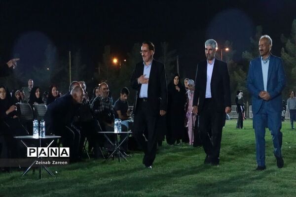 همایش بزرگداشت مقام معلم در شهرستان مهریز