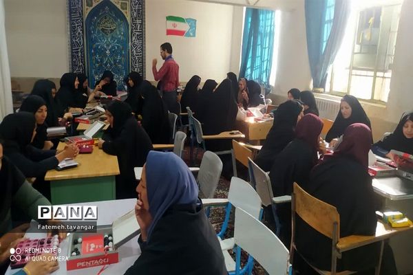 برگزاری کارگاه بازی‌های فکری در مروست