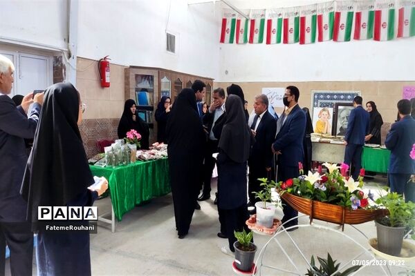 مراسم افتتاحیه نمایشگاه مشاغل خانگی بانوان خلیل‌آباد