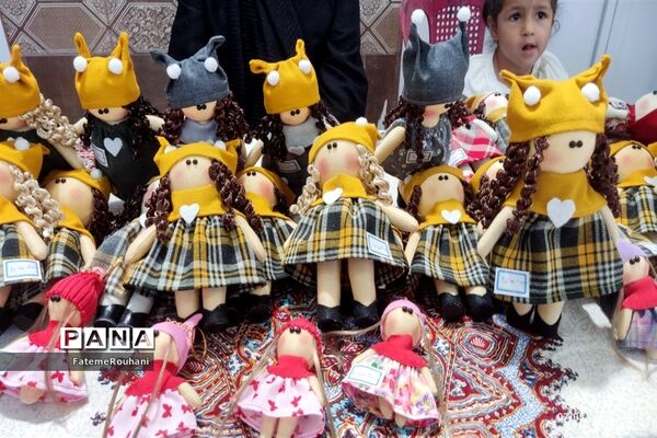 مراسم افتتاحیه نمایشگاه مشاغل خانگی بانوان خلیل‌آباد