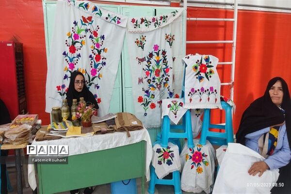 مراسم افتتاحیه نمایشگاه مشاغل خانگی بانوان خلیل‌آباد
