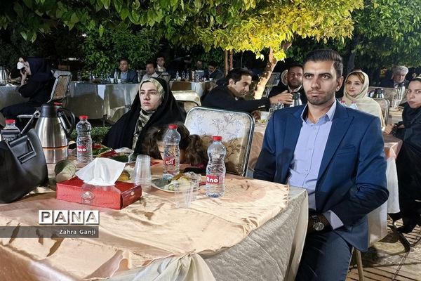 آیین تجلیل از معلمان نمونه استان فارس