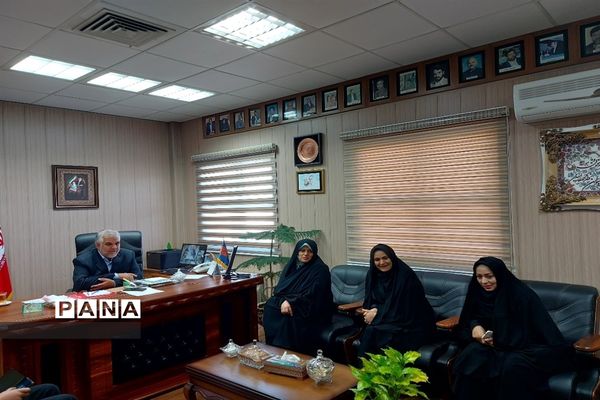 گرامیداشت مقام معلم