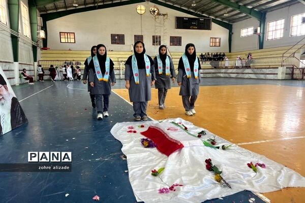 جشنواره فعالیت‌های تشکیلاتی دانش‌آموزان عضو سازمان دانش‌آموزی در آمل