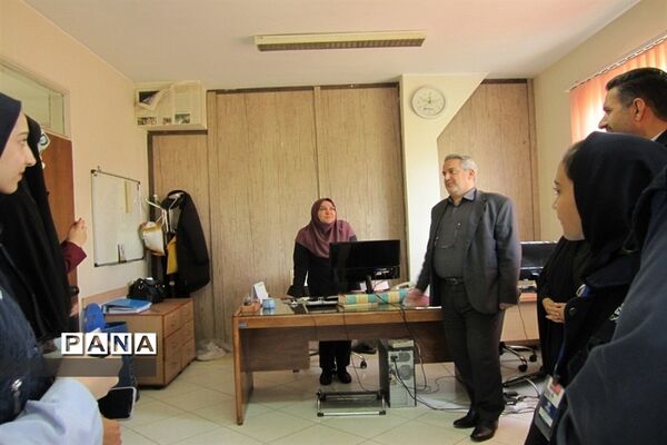 بازدید دانش‌آموزان خبرنگار پانا از خبرگزاری ایرنا