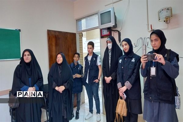 بازدید دانش‌آموزان خبرنگار پانا از خبرگزاری ایرنا