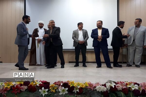 تقدیر از معلمان نمونه شهرستان شادگان