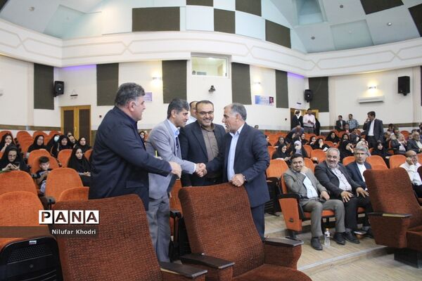 تجلیل از معلمان نمونه استان بوشهر
